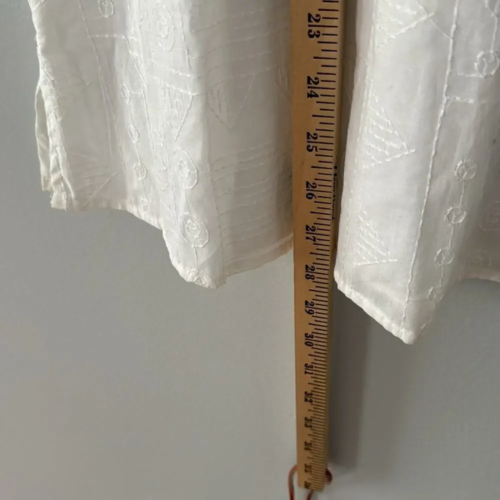 Chico’s Women’s Cotton Top with Micro Embroidery Size Chico’s 2 Medium - Picture 6 of 9